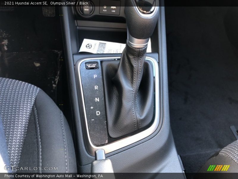 Olympus Silver / Black 2021 Hyundai Accent SE