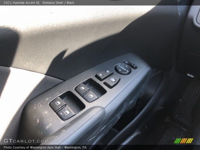 Olympus Silver / Black 2021 Hyundai Accent SE