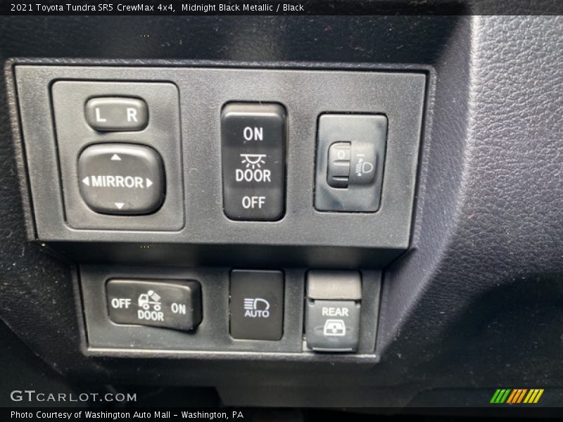 Midnight Black Metallic / Black 2021 Toyota Tundra SR5 CrewMax 4x4