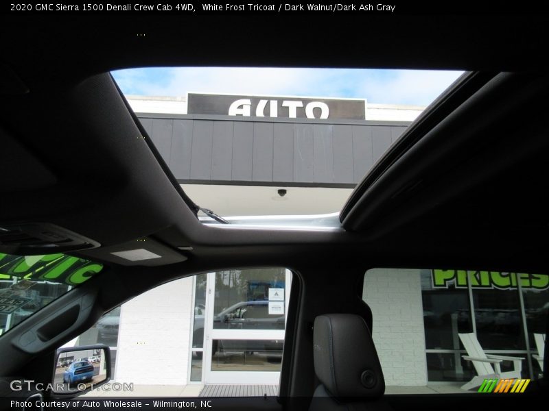 White Frost Tricoat / Dark Walnut/Dark Ash Gray 2020 GMC Sierra 1500 Denali Crew Cab 4WD