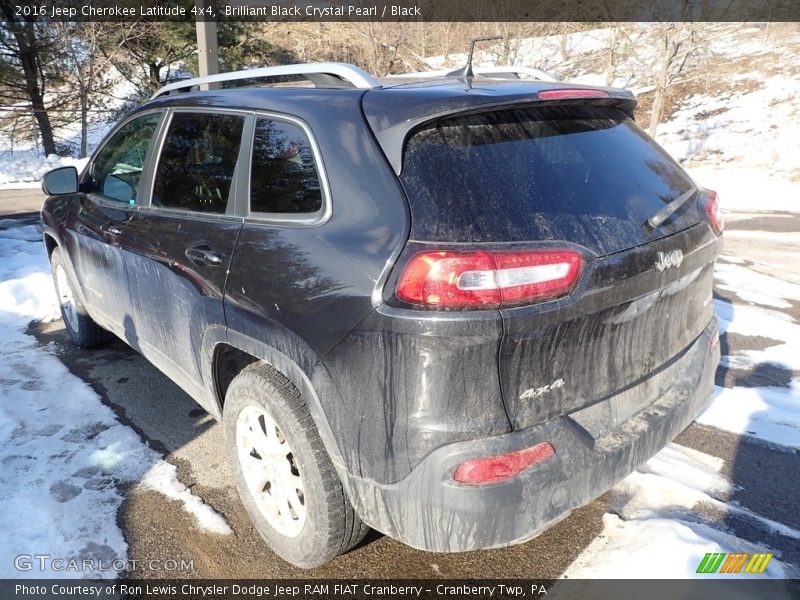 Brilliant Black Crystal Pearl / Black 2016 Jeep Cherokee Latitude 4x4
