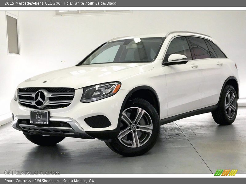 Polar White / Silk Beige/Black 2019 Mercedes-Benz GLC 300