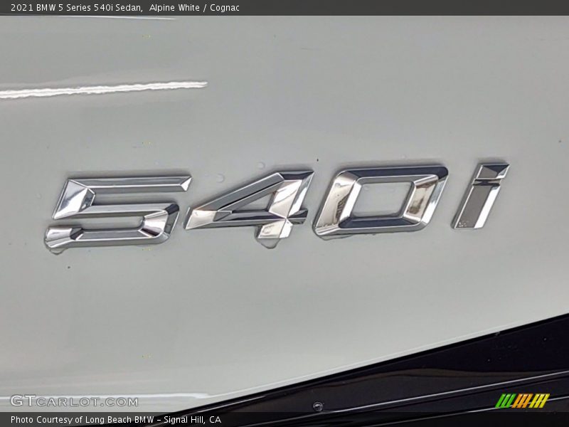Alpine White / Cognac 2021 BMW 5 Series 540i Sedan