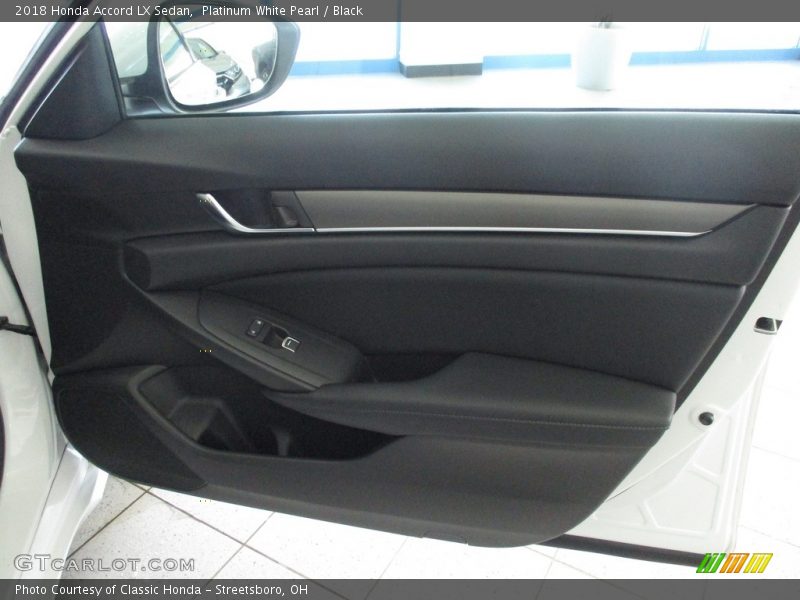 Platinum White Pearl / Black 2018 Honda Accord LX Sedan
