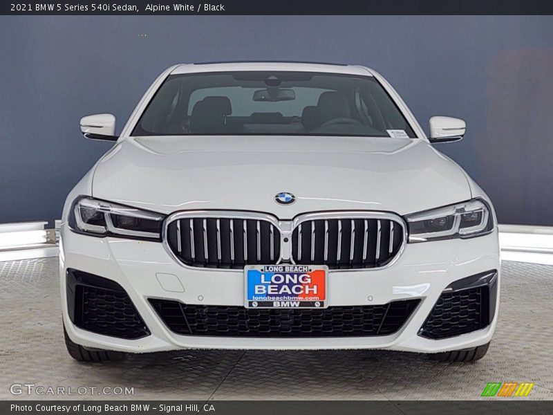 Alpine White / Black 2021 BMW 5 Series 540i Sedan