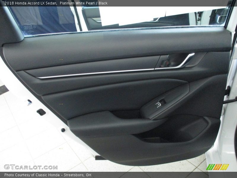 Platinum White Pearl / Black 2018 Honda Accord LX Sedan