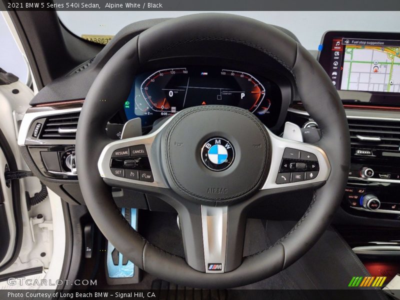 Alpine White / Black 2021 BMW 5 Series 540i Sedan