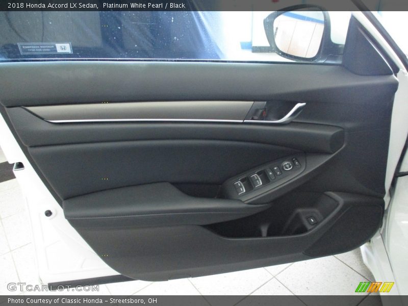 Platinum White Pearl / Black 2018 Honda Accord LX Sedan
