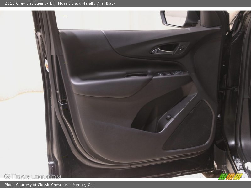 Mosaic Black Metallic / Jet Black 2018 Chevrolet Equinox LT