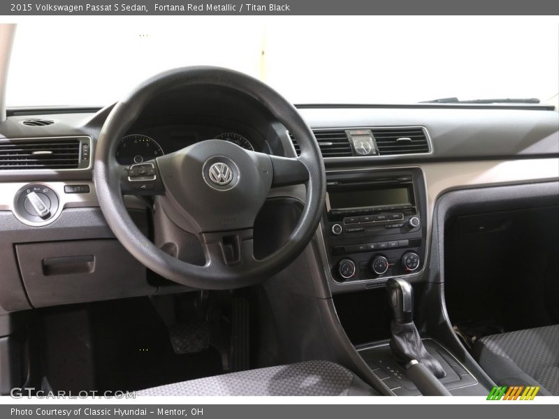 Fortana Red Metallic / Titan Black 2015 Volkswagen Passat S Sedan