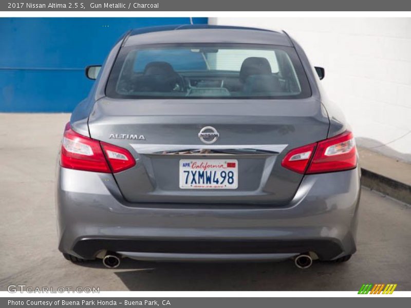 Gun Metallic / Charcoal 2017 Nissan Altima 2.5 S