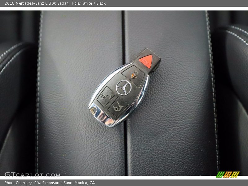Polar White / Black 2018 Mercedes-Benz C 300 Sedan