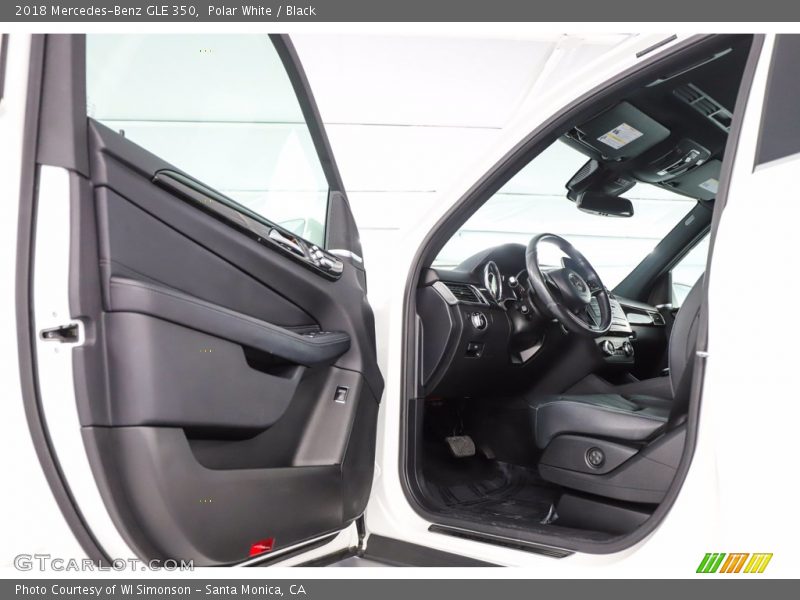 Polar White / Black 2018 Mercedes-Benz GLE 350