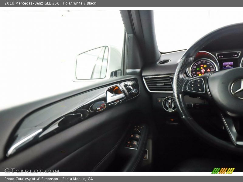 Polar White / Black 2018 Mercedes-Benz GLE 350