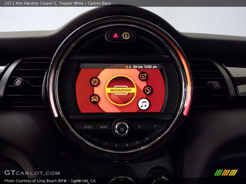 Pepper White / Carbon Black 2021 Mini Hardtop Cooper S
