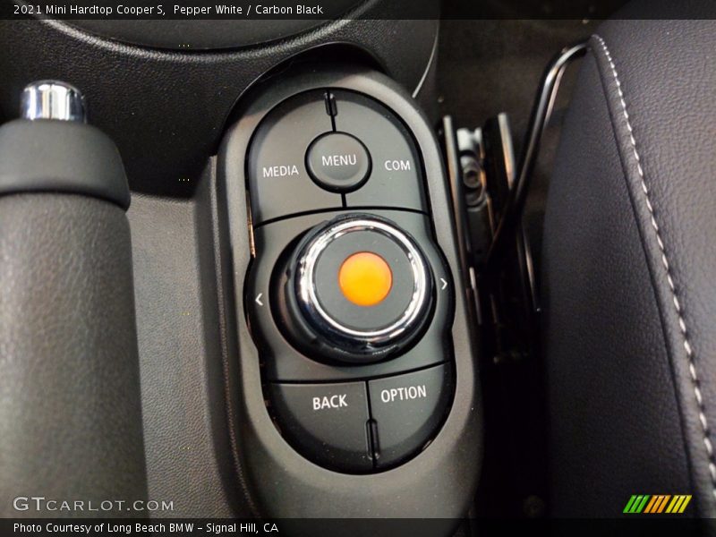 Pepper White / Carbon Black 2021 Mini Hardtop Cooper S