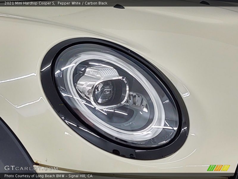 Pepper White / Carbon Black 2021 Mini Hardtop Cooper S