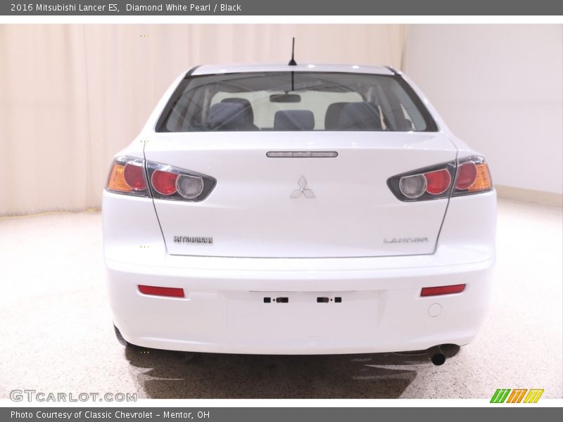 Diamond White Pearl / Black 2016 Mitsubishi Lancer ES