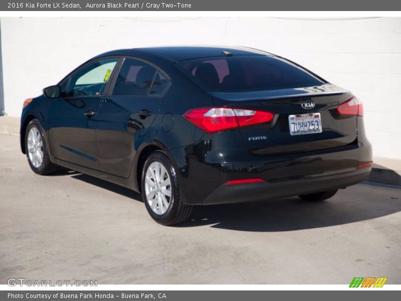 Aurora Black Pearl / Gray Two-Tone 2016 Kia Forte LX Sedan