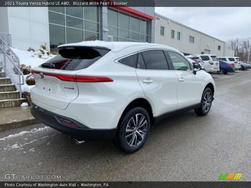 Blizzard White Pearl / Boulder 2021 Toyota Venza Hybrid LE AWD