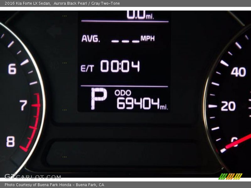 Aurora Black Pearl / Gray Two-Tone 2016 Kia Forte LX Sedan