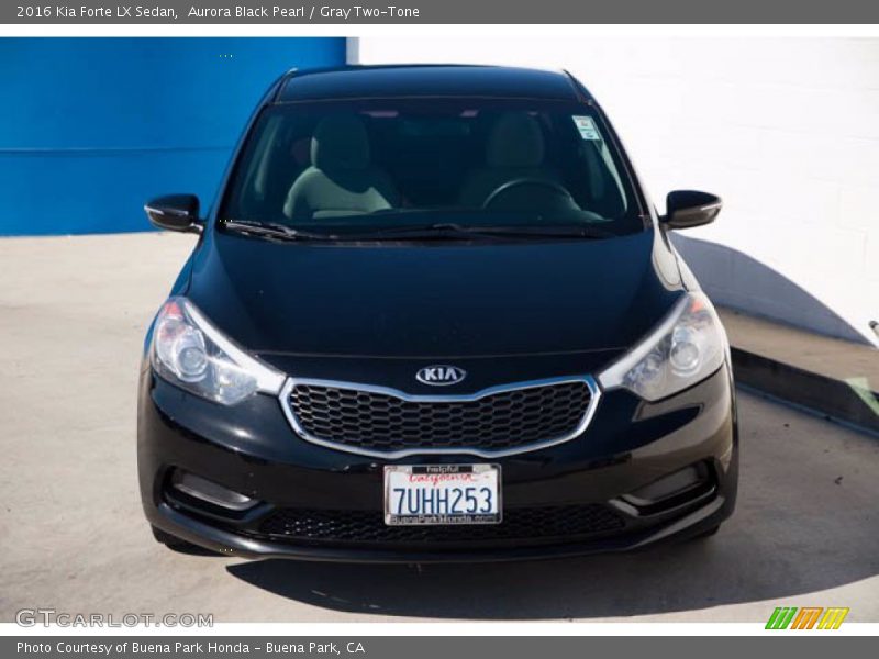 Aurora Black Pearl / Gray Two-Tone 2016 Kia Forte LX Sedan