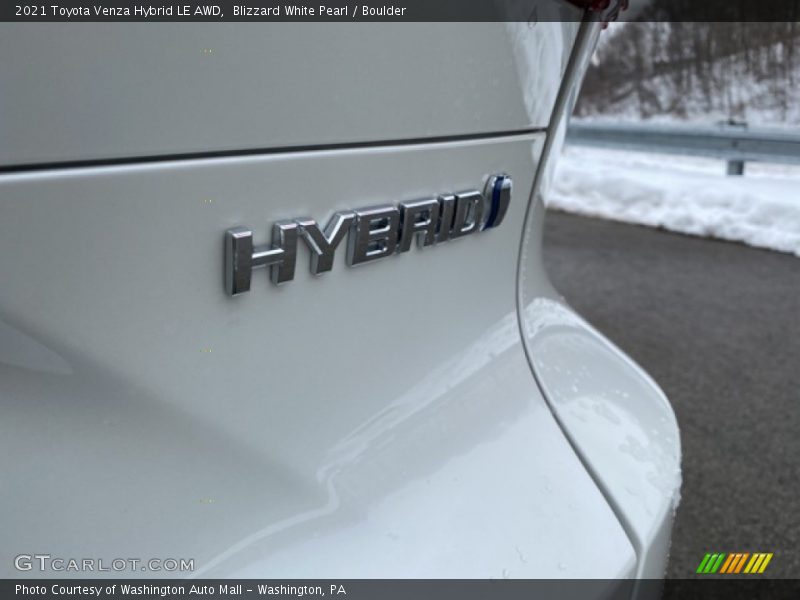 Blizzard White Pearl / Boulder 2021 Toyota Venza Hybrid LE AWD