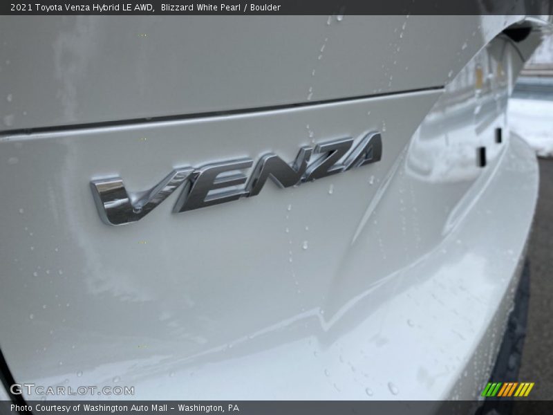 Blizzard White Pearl / Boulder 2021 Toyota Venza Hybrid LE AWD