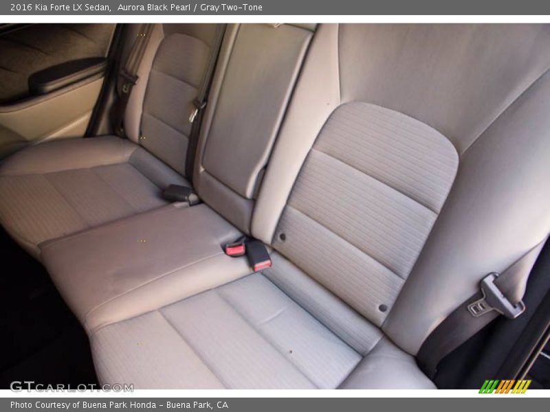 Aurora Black Pearl / Gray Two-Tone 2016 Kia Forte LX Sedan