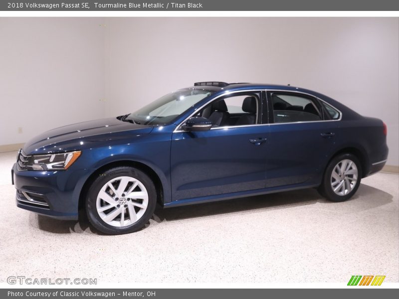 Tourmaline Blue Metallic / Titan Black 2018 Volkswagen Passat SE