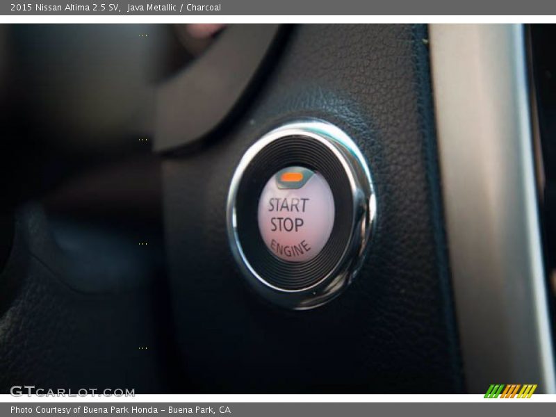 Java Metallic / Charcoal 2015 Nissan Altima 2.5 SV