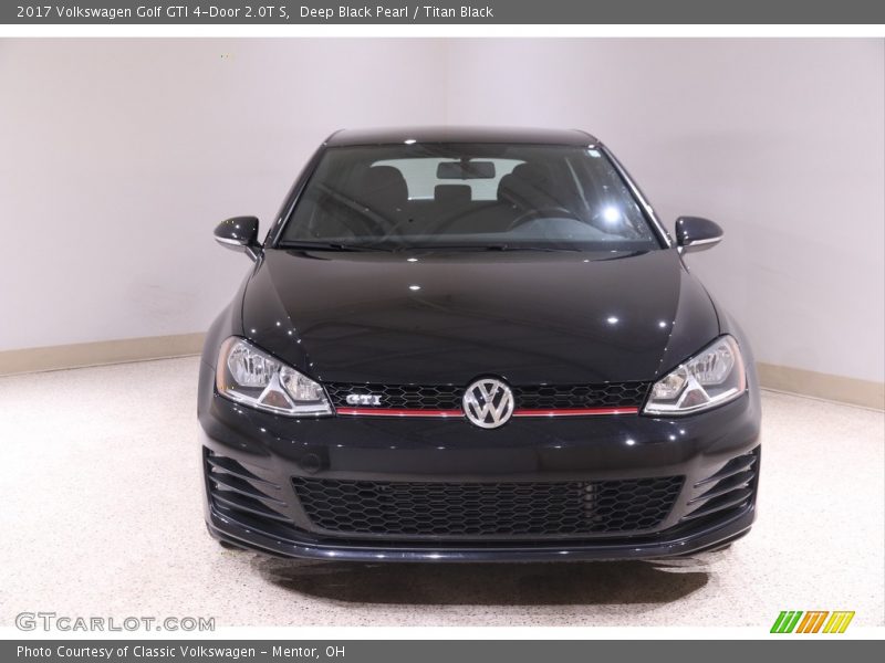 Deep Black Pearl / Titan Black 2017 Volkswagen Golf GTI 4-Door 2.0T S