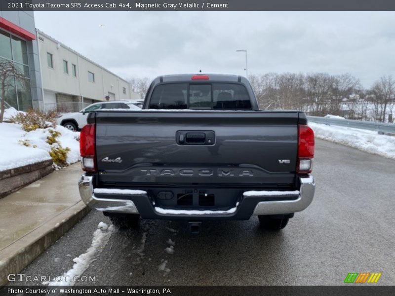 Magnetic Gray Metallic / Cement 2021 Toyota Tacoma SR5 Access Cab 4x4
