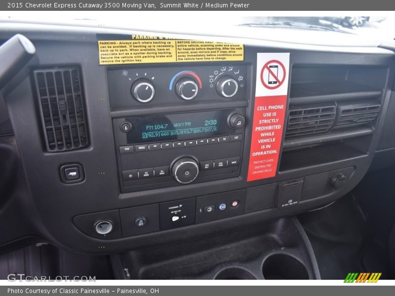 Summit White / Medium Pewter 2015 Chevrolet Express Cutaway 3500 Moving Van
