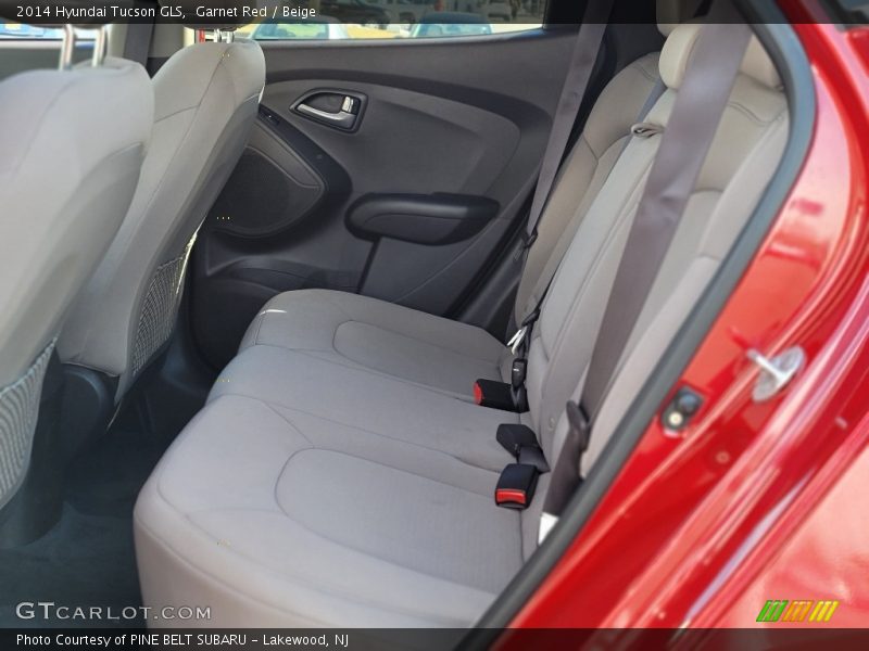 Garnet Red / Beige 2014 Hyundai Tucson GLS