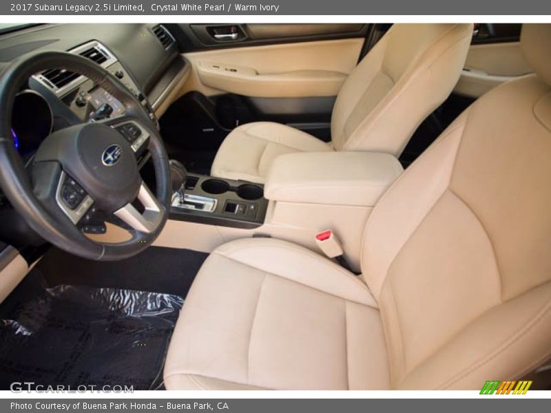 Crystal White Pearl / Warm Ivory 2017 Subaru Legacy 2.5i Limited
