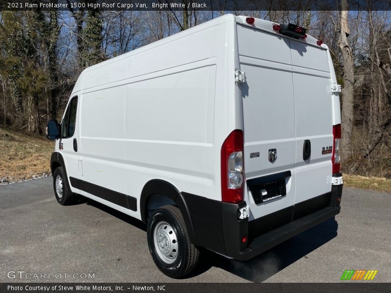 Bright White / Black 2021 Ram ProMaster 1500 High Roof Cargo Van