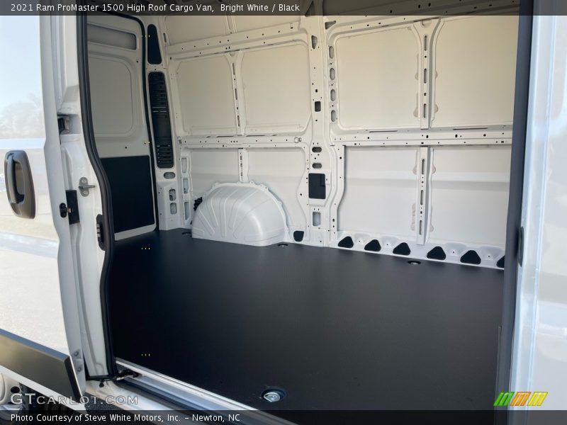 Bright White / Black 2021 Ram ProMaster 1500 High Roof Cargo Van