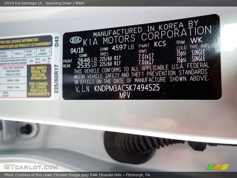 Sparkling Silver / Black 2019 Kia Sportage LX
