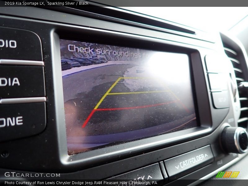 Sparkling Silver / Black 2019 Kia Sportage LX