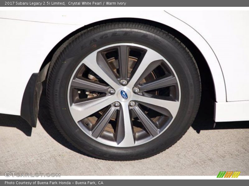 Crystal White Pearl / Warm Ivory 2017 Subaru Legacy 2.5i Limited
