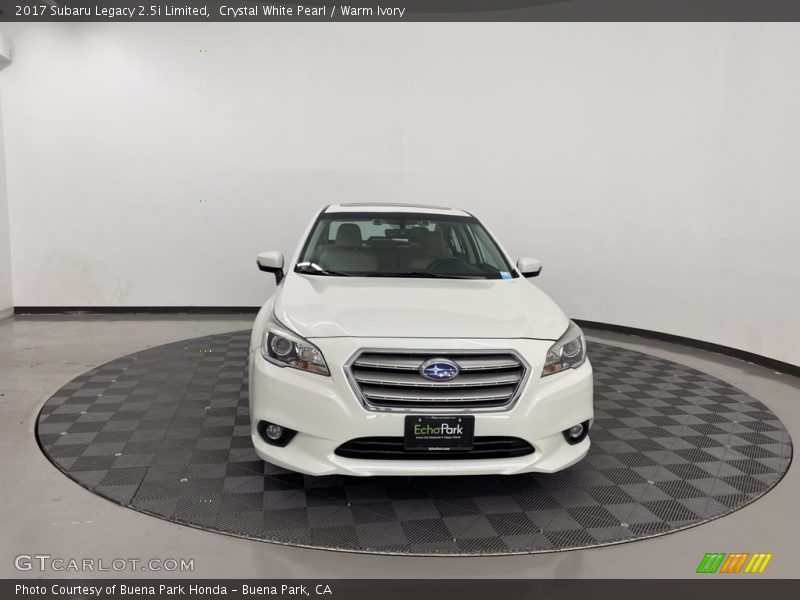 Crystal White Pearl / Warm Ivory 2017 Subaru Legacy 2.5i Limited