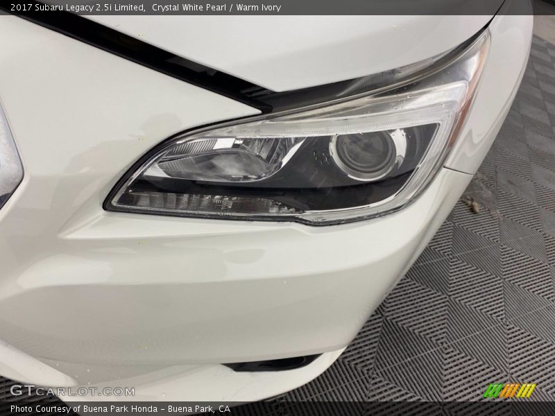 Crystal White Pearl / Warm Ivory 2017 Subaru Legacy 2.5i Limited