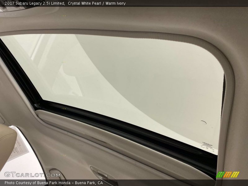 Crystal White Pearl / Warm Ivory 2017 Subaru Legacy 2.5i Limited