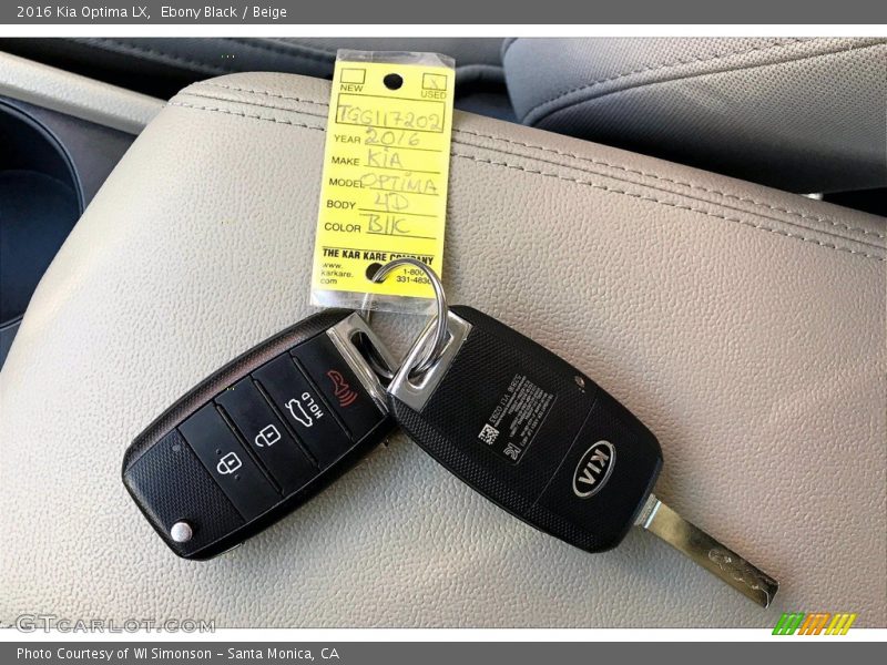 Keys of 2016 Optima LX