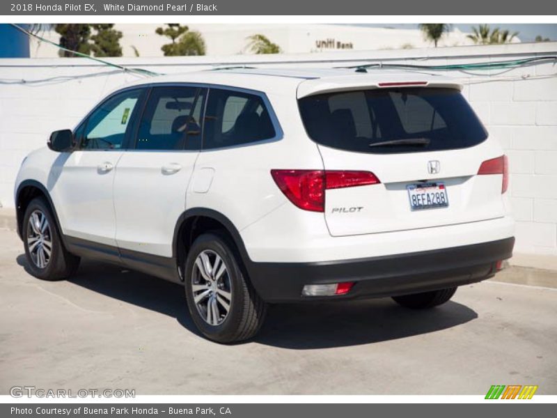 White Diamond Pearl / Black 2018 Honda Pilot EX