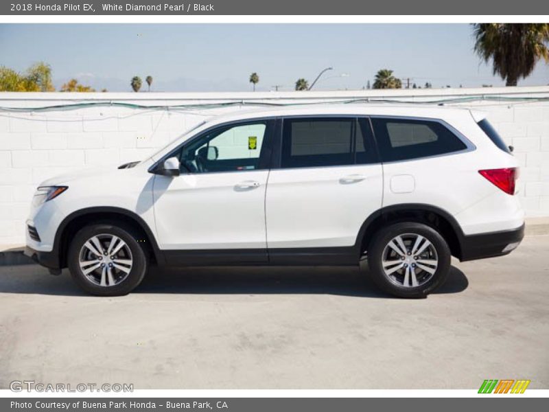 White Diamond Pearl / Black 2018 Honda Pilot EX