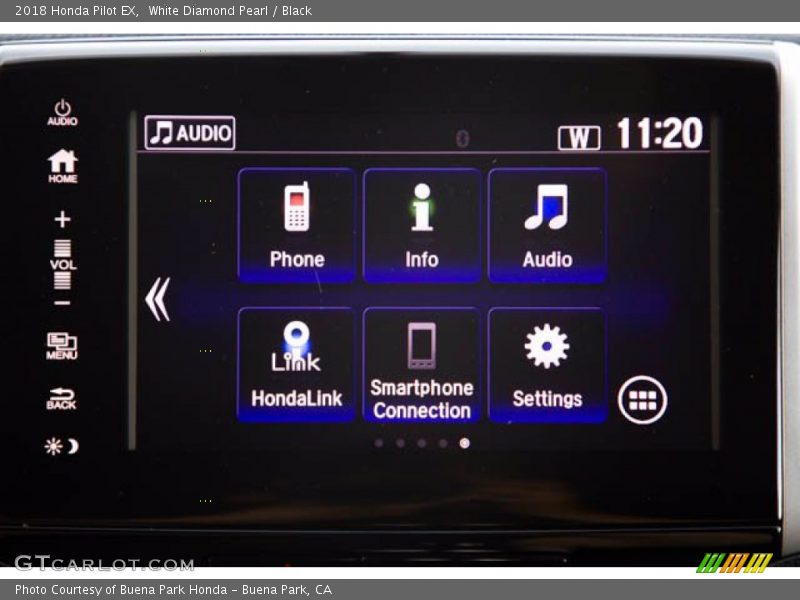 White Diamond Pearl / Black 2018 Honda Pilot EX