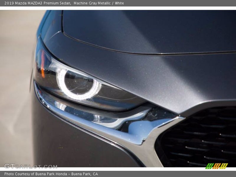 Machine Gray Metallic / White 2019 Mazda MAZDA3 Premium Sedan