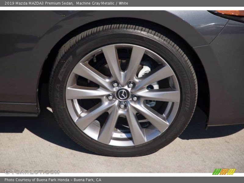 Machine Gray Metallic / White 2019 Mazda MAZDA3 Premium Sedan
